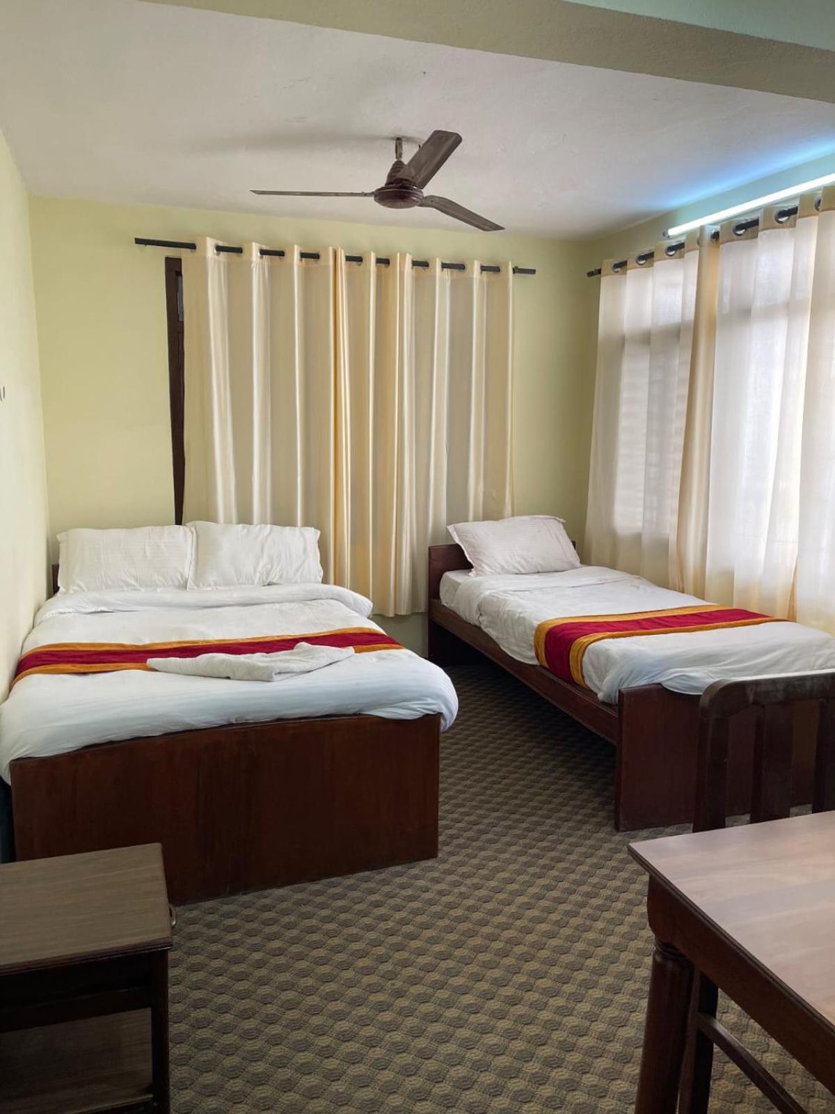 Holy Land Hotel Nepal Katmandú Exterior foto