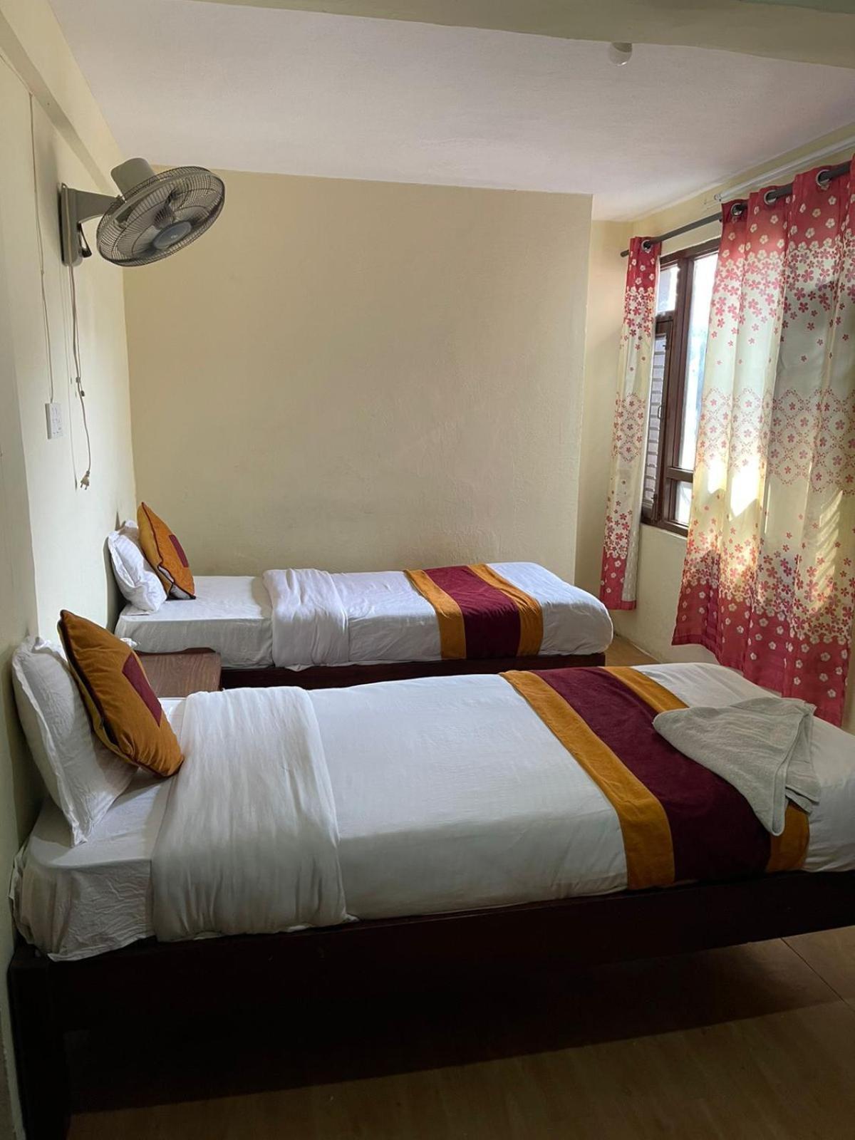 Holy Land Hotel Nepal Katmandú Exterior foto