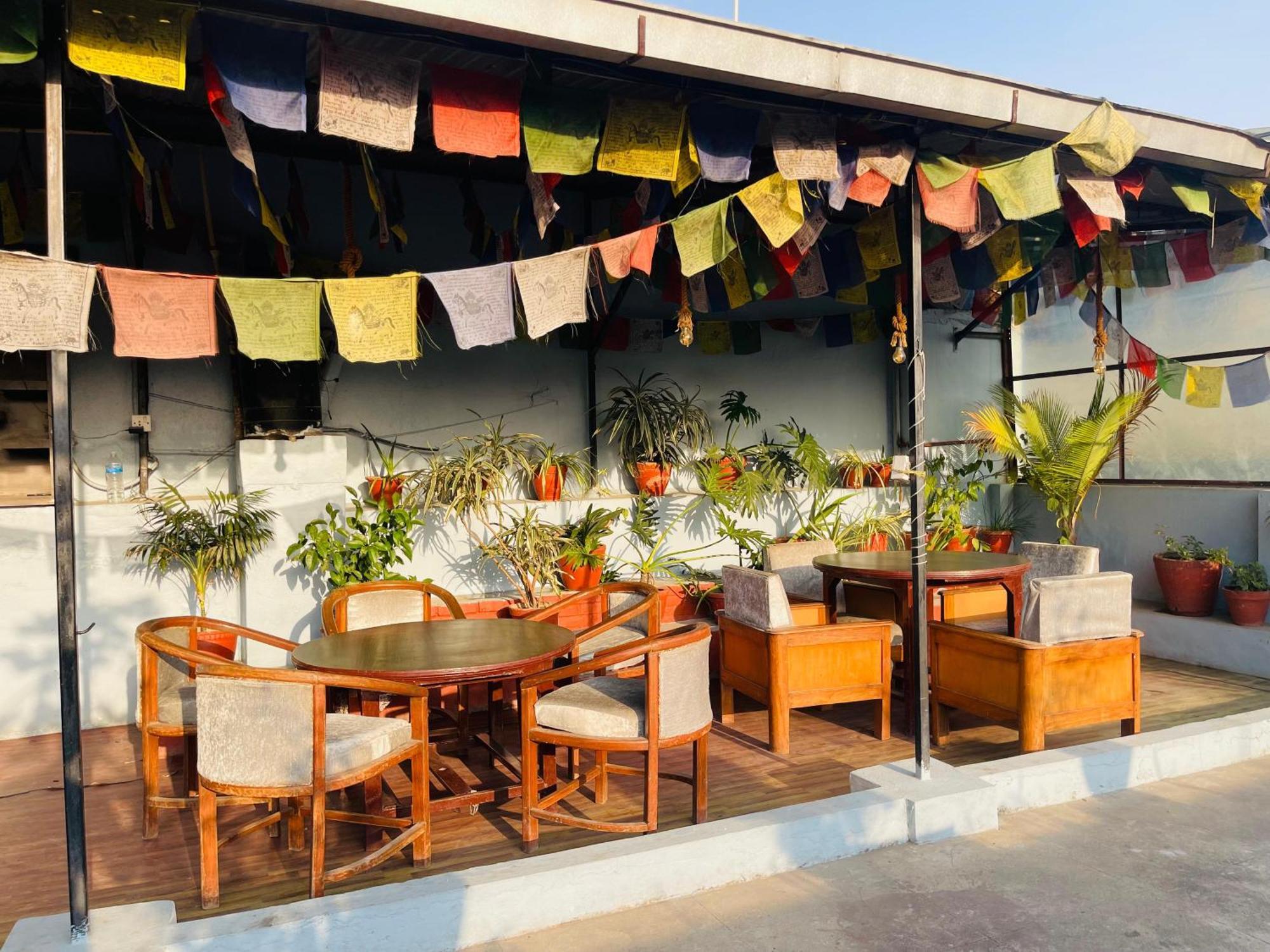 Holy Land Hotel Nepal Katmandú Exterior foto